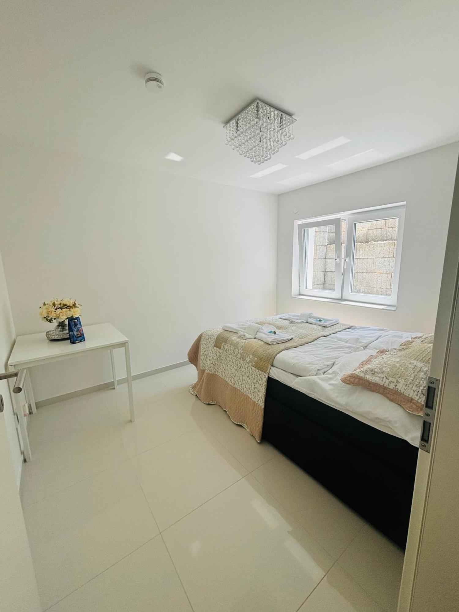 Modern Living In Hamburg-Wandsbek Self Check-In 2X Schlafzimmer 1X Schlafsofa ภายนอก รูปภาพ