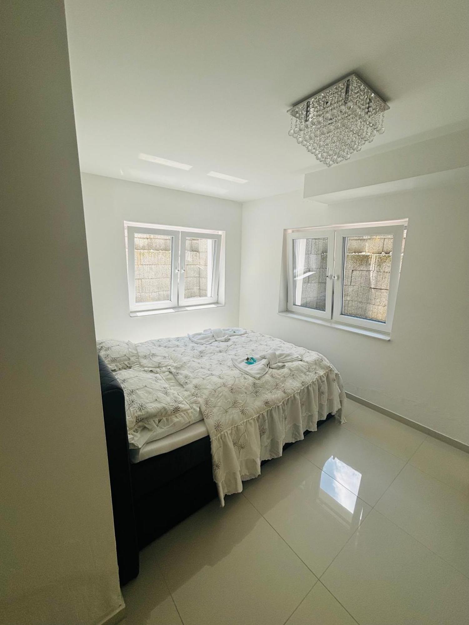 Modern Living In Hamburg-Wandsbek Self Check-In 2X Schlafzimmer 1X Schlafsofa ภายนอก รูปภาพ